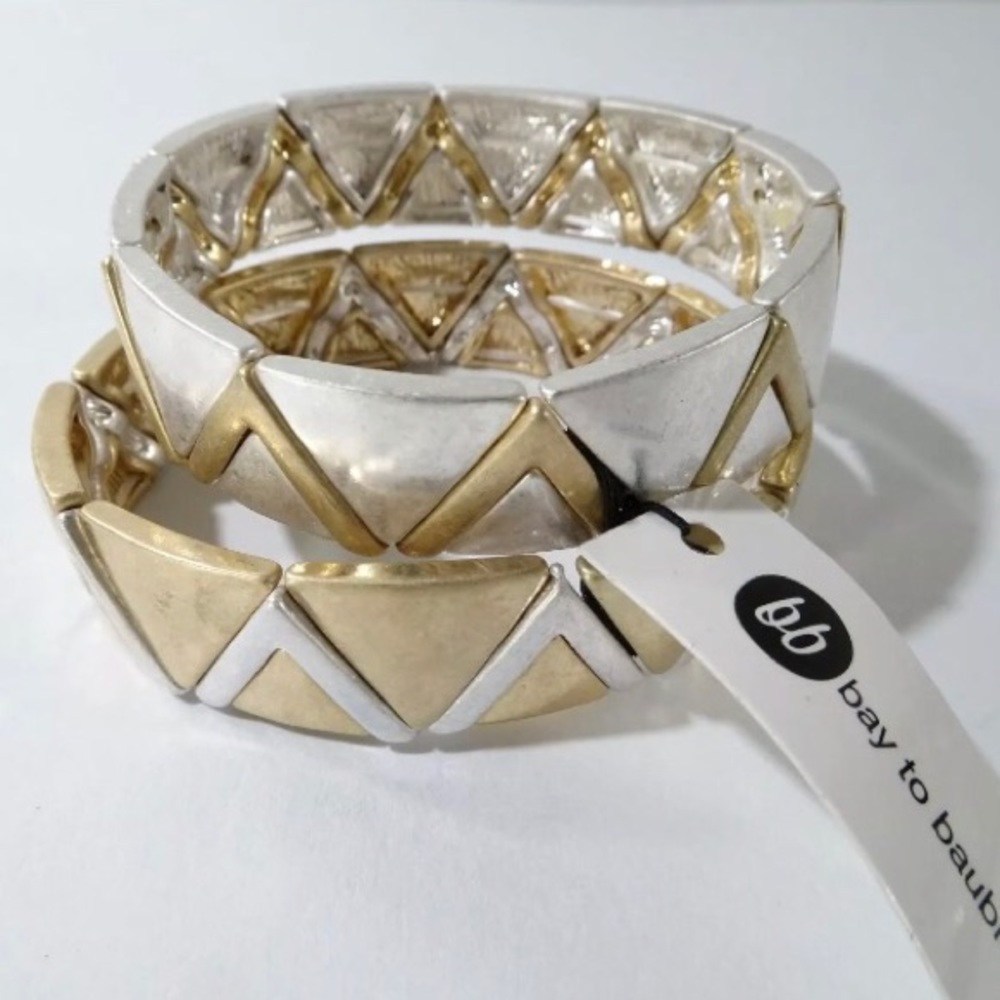 Bay to Baubles Two toned Zig Zag Bracelet Set of 2